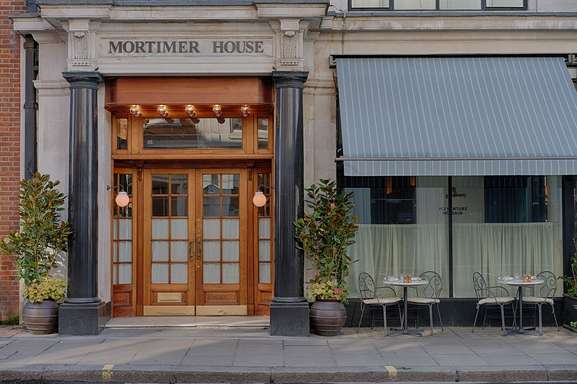 Mortimer House by Maslow's
