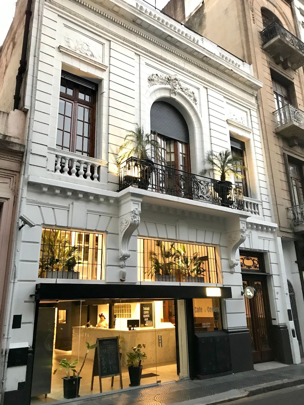 Benveo Café & Cowork 4