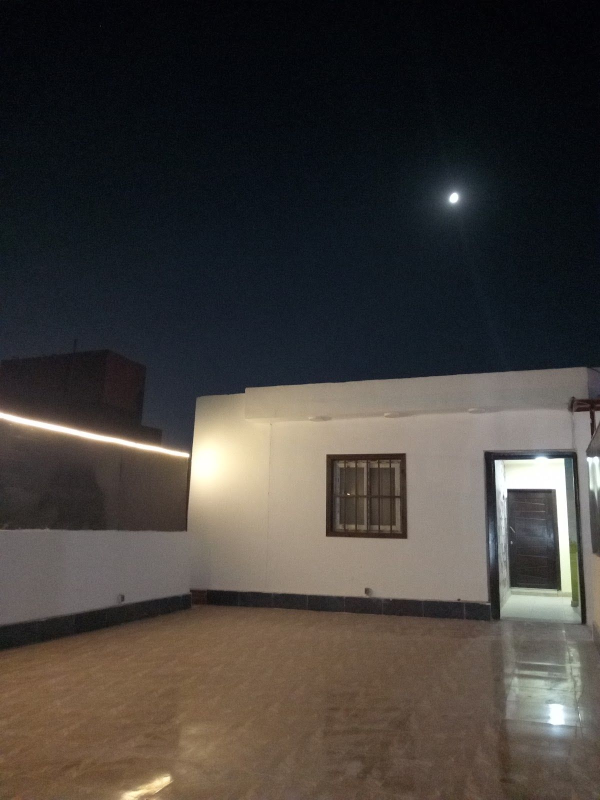 Work space للزواج 4
