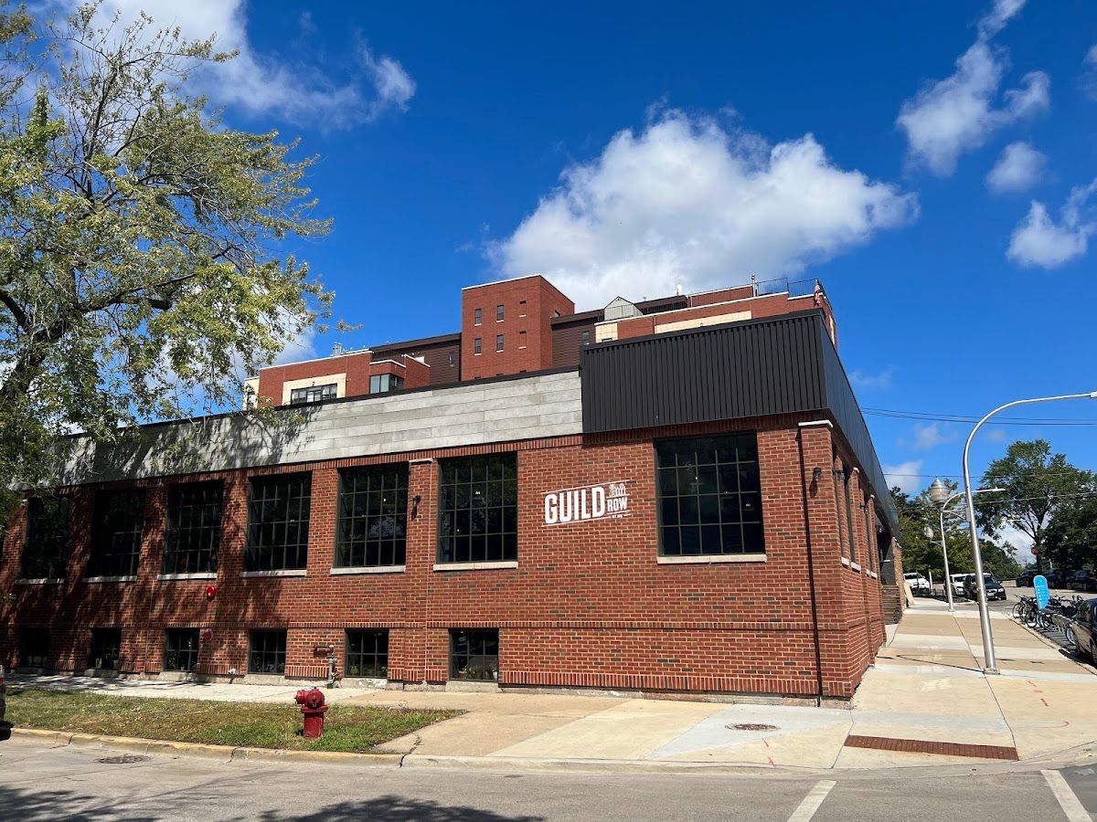 Guild Row 4