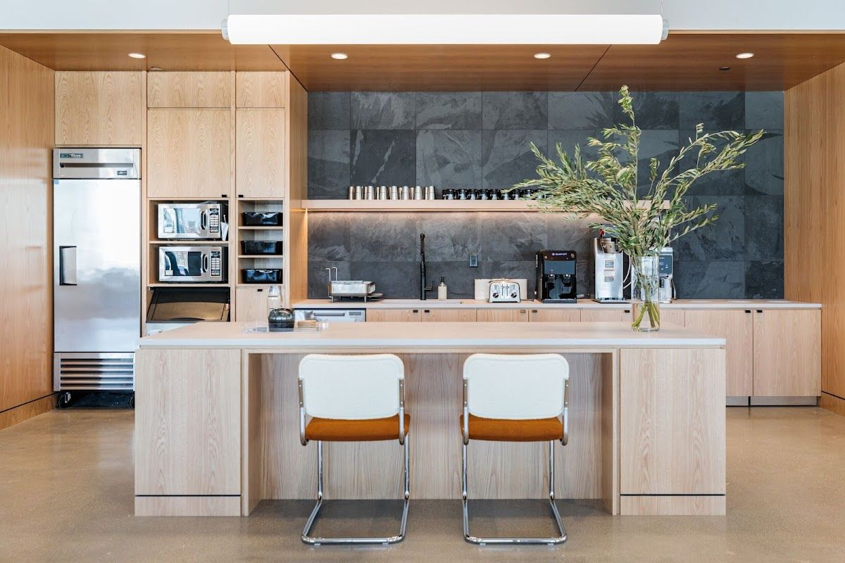 WeWork Office Space & Coworking 3