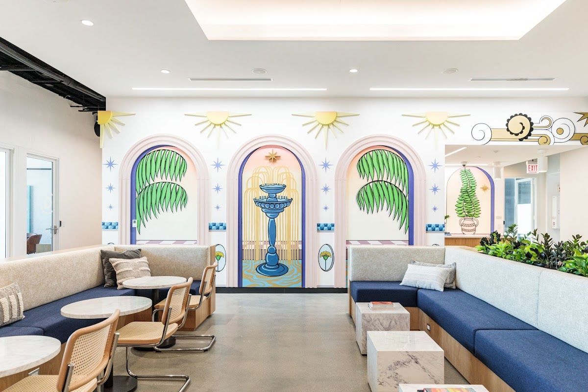 WeWork Office Space & Coworking 4