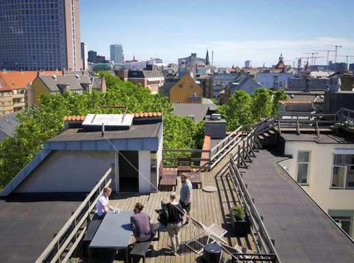 V74 coworking space