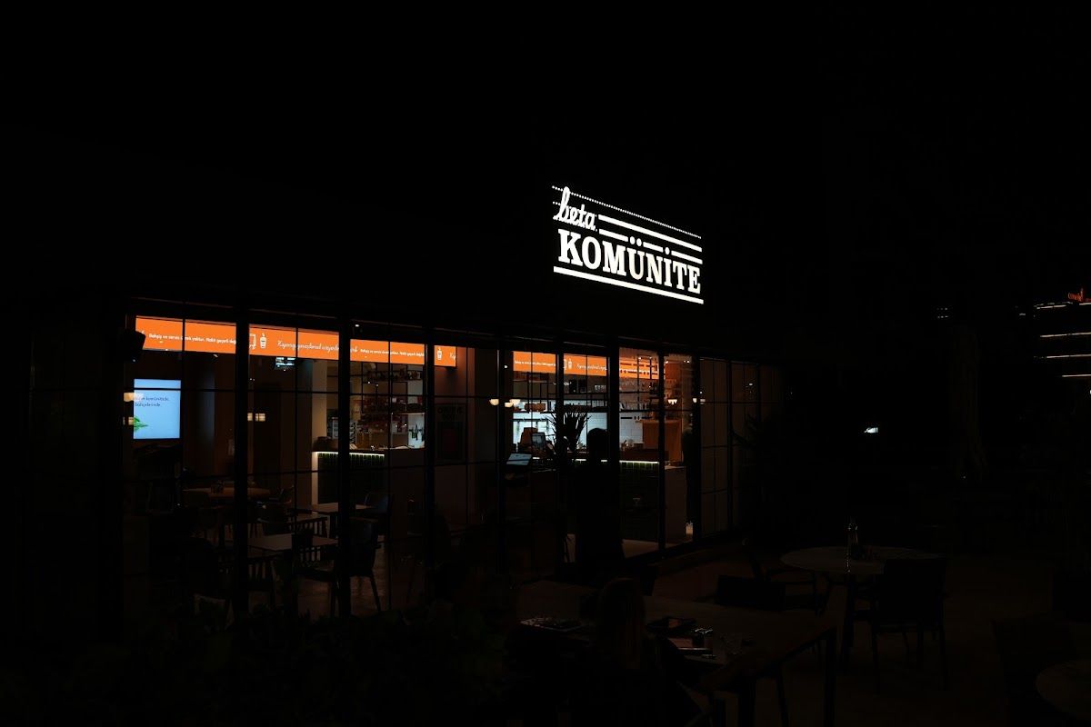 Komünite Beta 3
