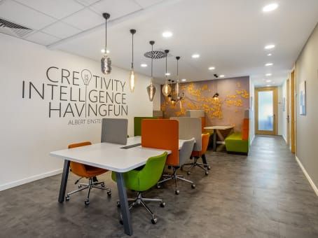 Regus - Istanbul, Besiktas Selenium 4