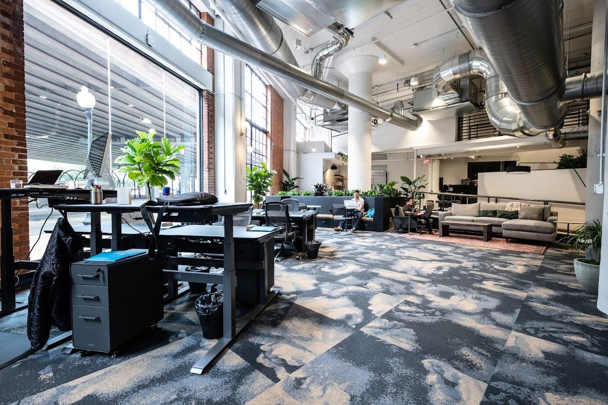 Common Desk - West End 3