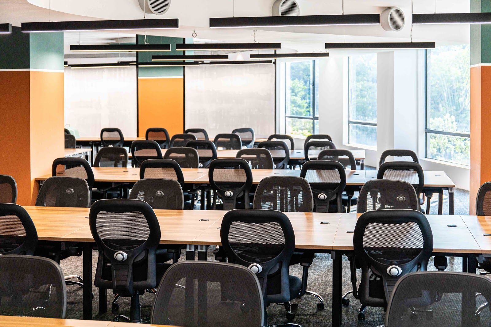 YesssWorks Andheri - Ackruti Softech Park 4