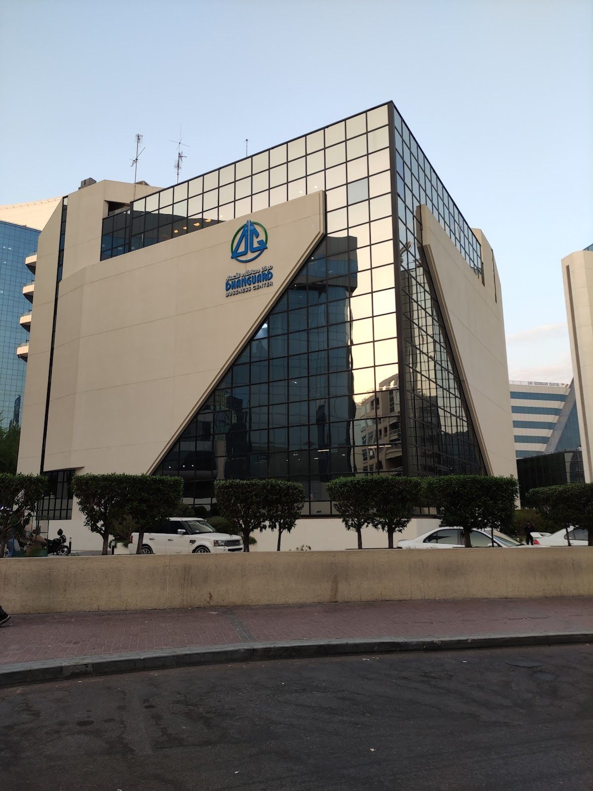 DhanGuard Business Centre | Coworking Space, Office Space for Rent in Dubai 4
